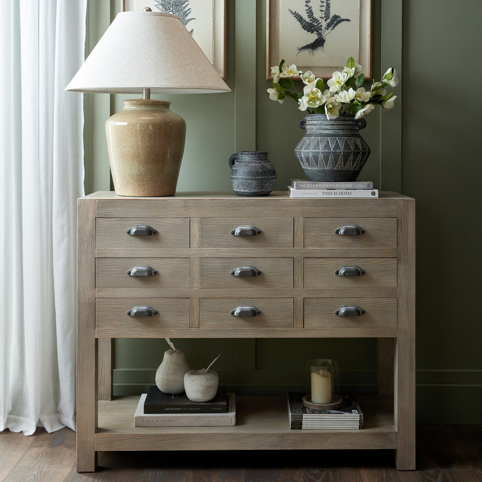 Mottura Ceramic Table Lamp With Edged Linen Shade